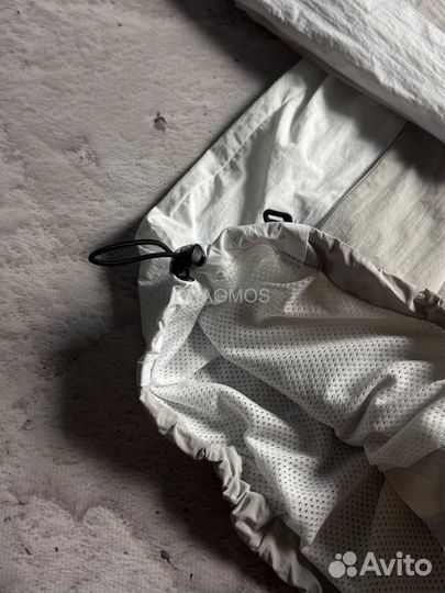 Ветровка Nike acg primaloft