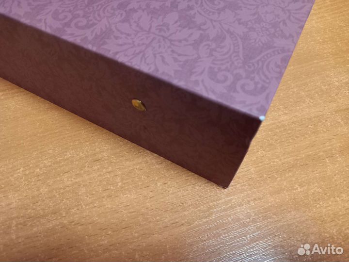 Коробка подарочная
