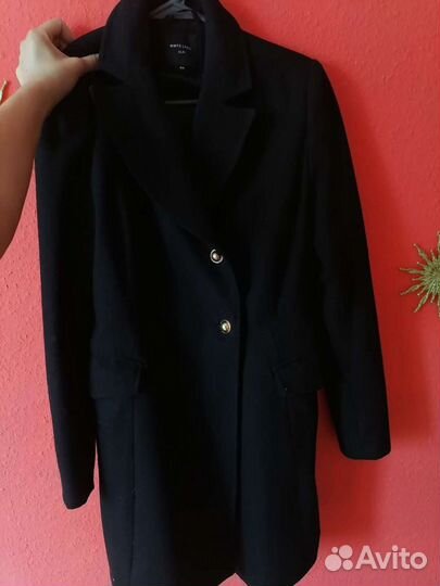 Пальто 42-44,44 S, в отличном состоянии