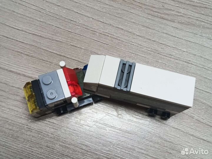 Фура из лего