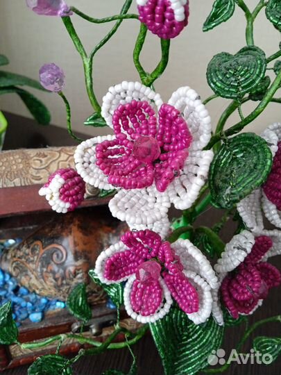 Цветы из бисера
