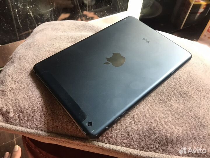 iPad mini 32 гб, (100+++ детских игр и програм)