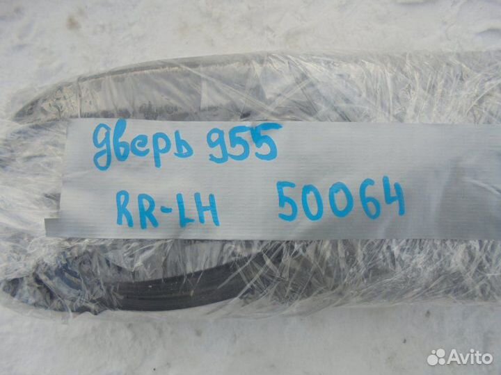 Уплотнительная резинка задняя левая Porsche