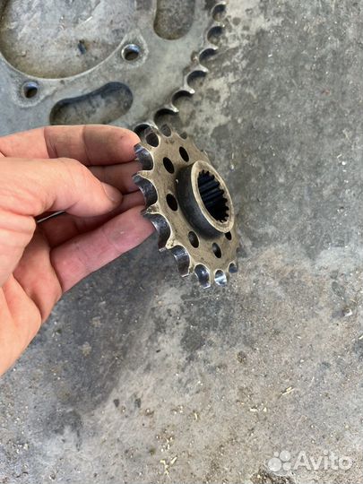 Цепь 525 и звезды