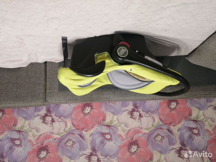 Продам автолюльку