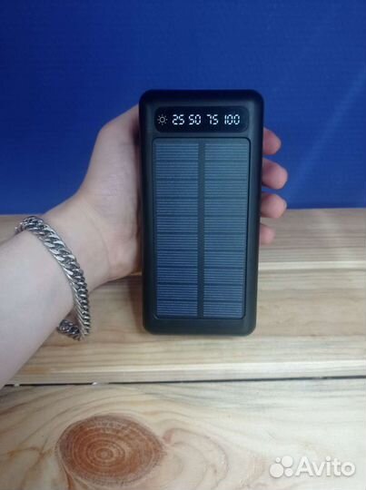 Повербанк новый