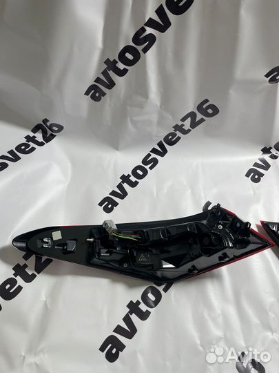 Toyota Camry v70 18- LED фонари правые