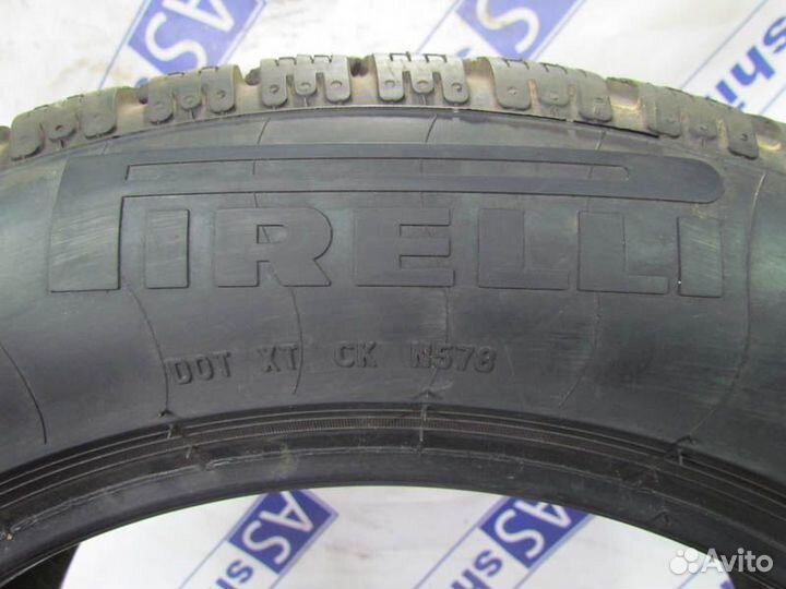 Pirelli Winter 210 SnowControl Serie II 205/65 R17 99G