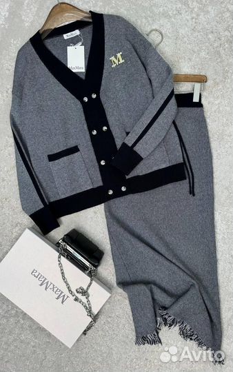 Костюм женский трикотажный Max Mara (крутой)