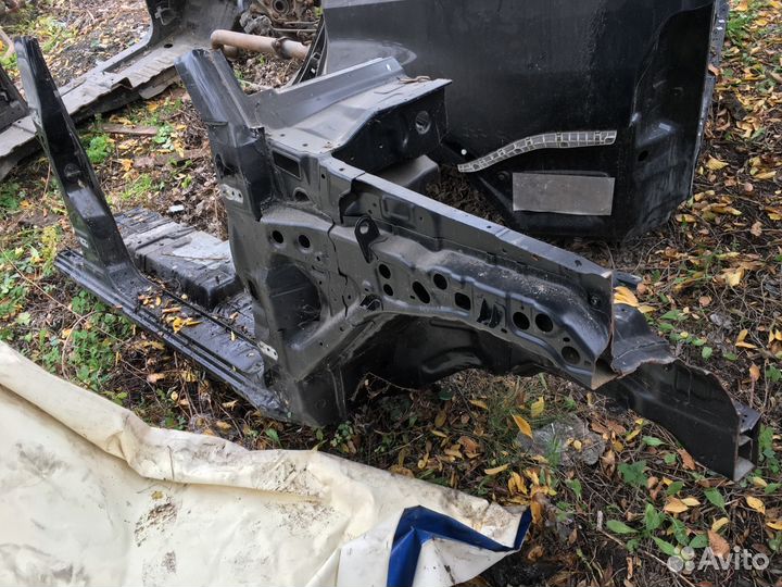 Mitsubishi Pajero 4 четверть лонжерон