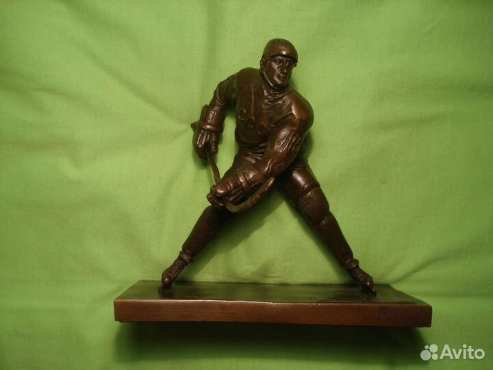 Бюст Хоккей 1972 год СССР Канада Хоккеист 15 ном