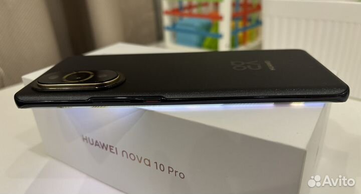 HUAWEI nova 10 Pro, 8/256 ГБ