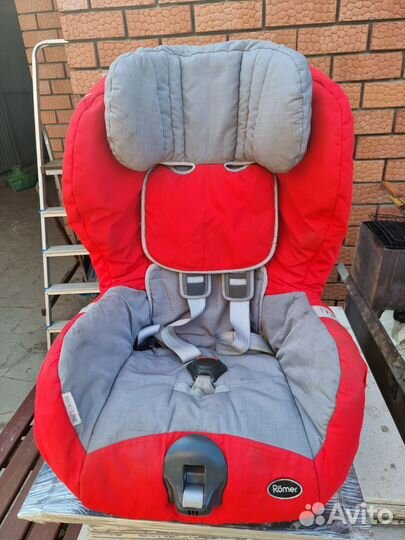 Автомобильное детское от 9 до 18 кг