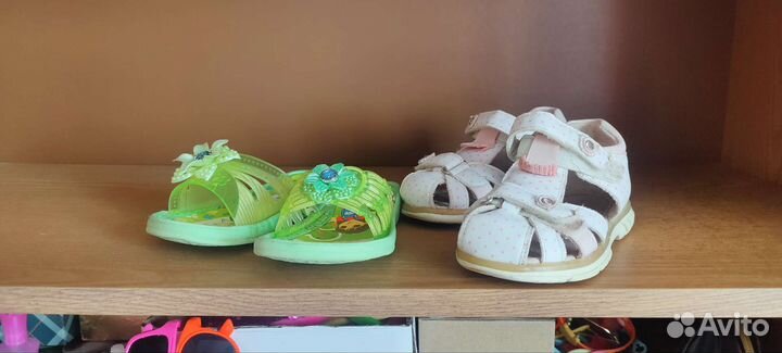 Босоножки для девочки 24