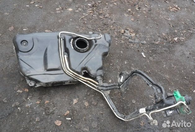 Бензобак Skoda Fabia 2 (Шкода Фабия 2)