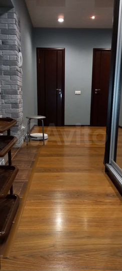 2-к. квартира, 65 м², 10/12 эт.