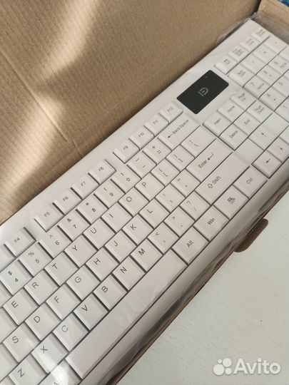 Клавиатура+ мышь. Беспроводная