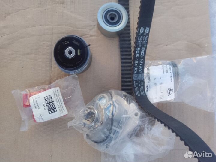 Комплект грм двигателя Z16XER с помпой для опель