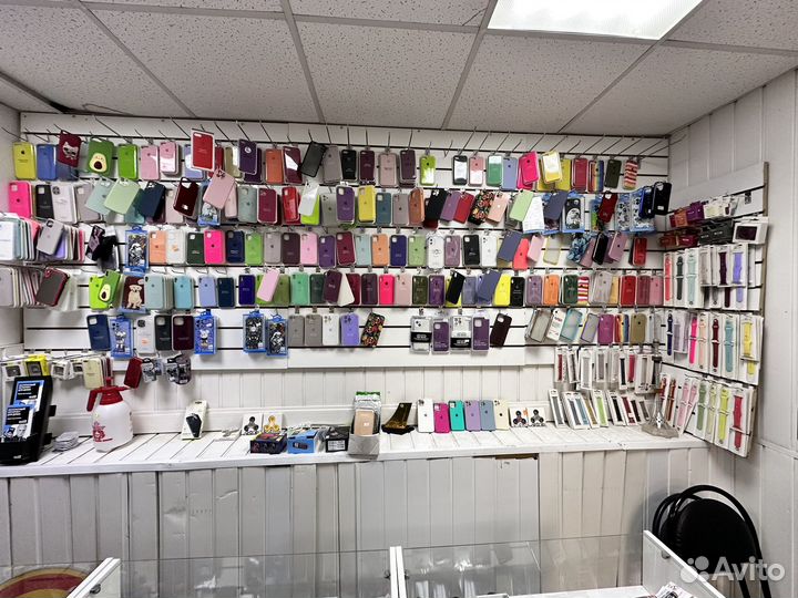 Чехол на iPhone