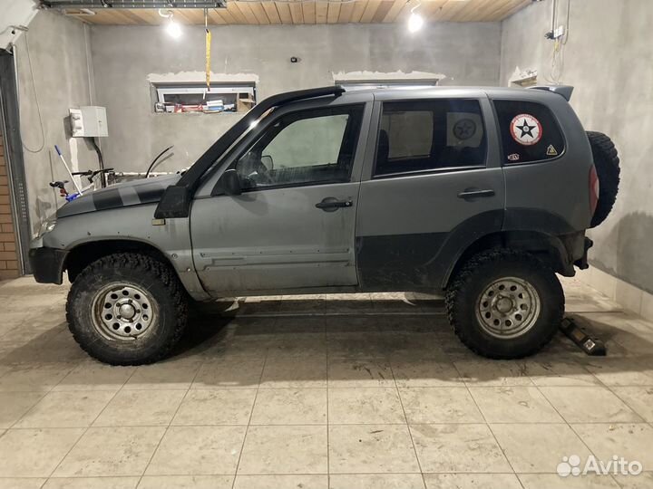 Chevrolet Niva 1.7 МТ, 2005, 240 000 км