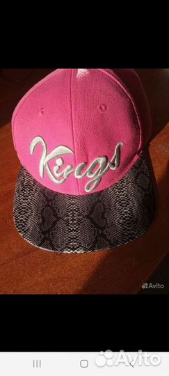 Кепки новые