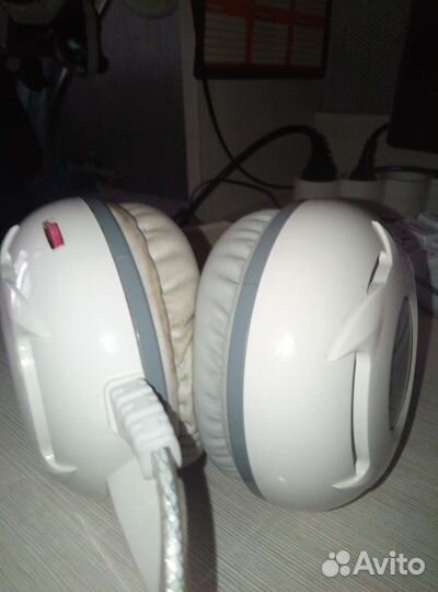 Игровые наушники
