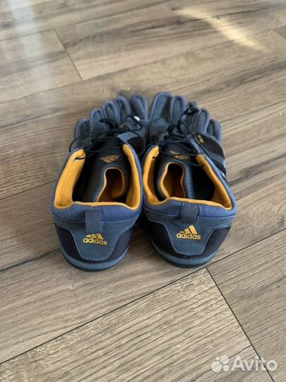 Adidas мужские кроссовки