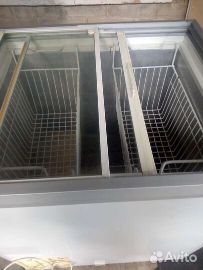 Морозильный ларь с глухой крышкой бу