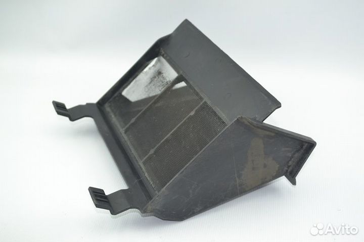 Крышка салонного воздушного фильтра scania R-Serie