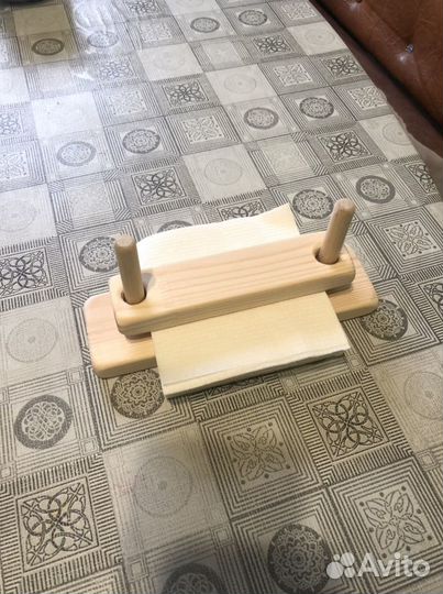 Салфетница из дерева