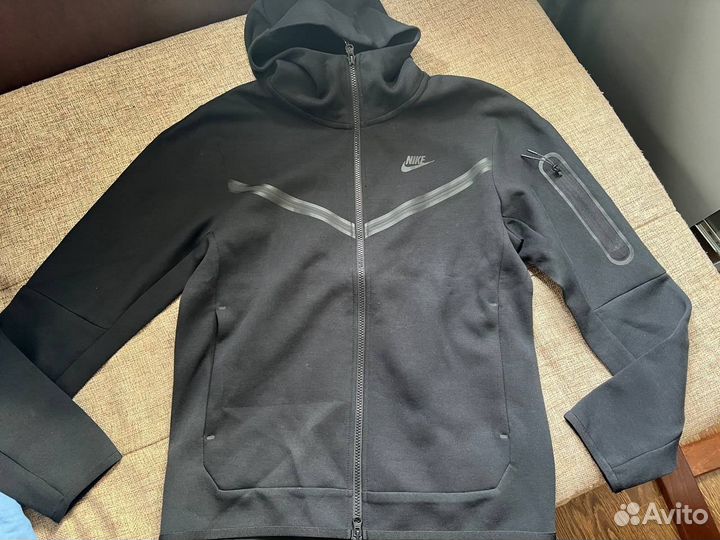 Толстовка Nike NSW Tech Fleece
