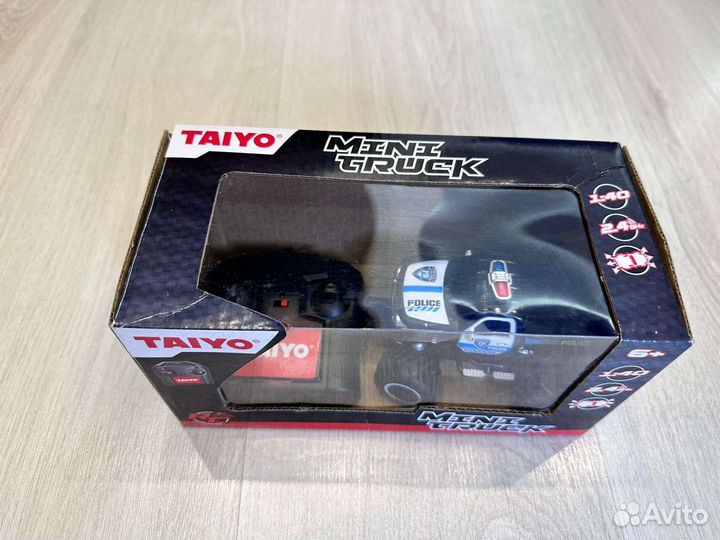 Машинка радиоуправляемая Taiyo