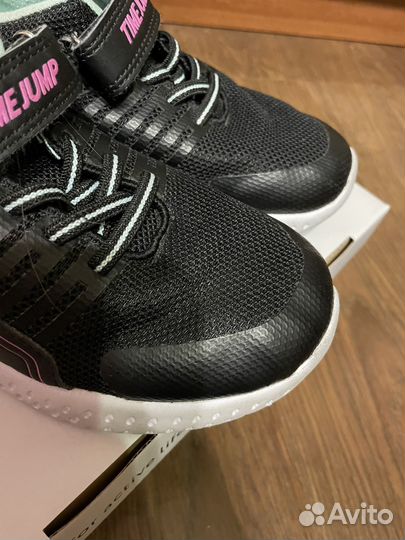 Кроссовки для девочки 33 размер