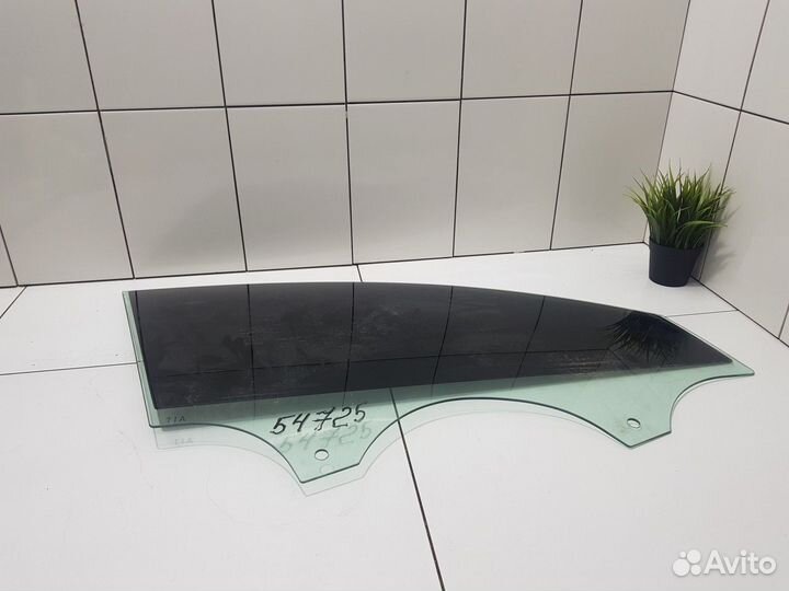 Стекло двери переднее правое (Chery Tiggo 8)