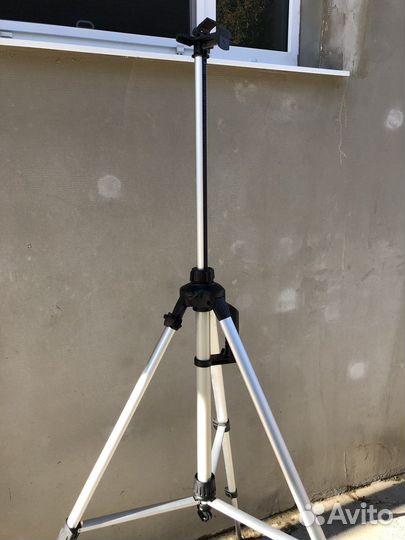 Штатив для фотоаппарата профессиональный