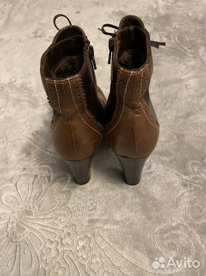 Ботильоны 39 р. кожа. Турция