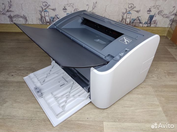 Принтер лазерный Canon i-sensys LBP2900 как новый