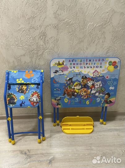 Детский столик и стульчик