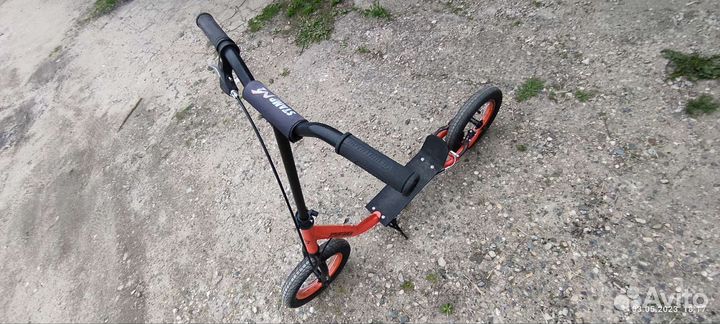 Самокат. Сделано то. Смазан и отрегулирован