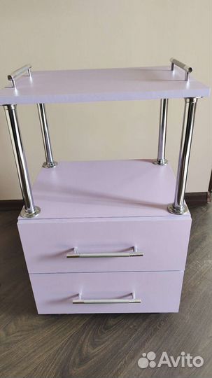 Этажерка,тумба для мастеров красоты