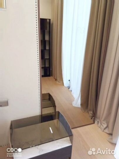 Зеркала в офис