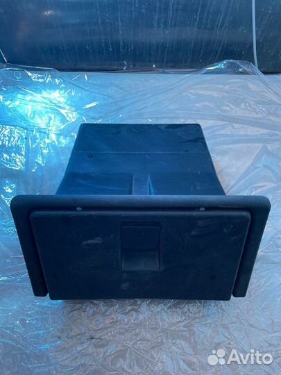 Бардачок Iveco