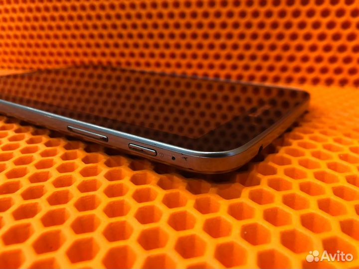 Планшет Samsung Galaxy Tab 3 7.0 8GB (17)