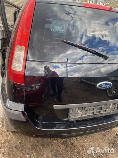 Ford fusion Крышка Багажника