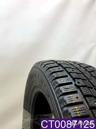 Dunlop SP Winter Ice 01 205/60 R16 96T