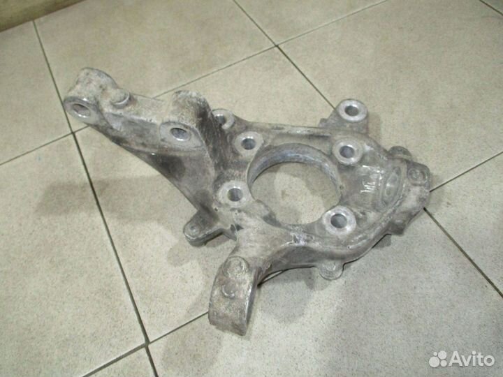 Кулак поворотный передний левый Ford Explorer 5