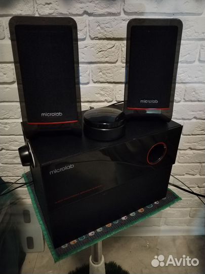 2 колонки microlab
