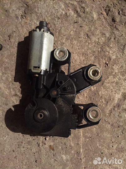 Мотор заднего дворника cayenne 955/ 957