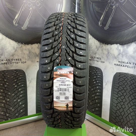 Nokian Tyres Hakkapeliitta 9 SUV 235/65 R17 108T