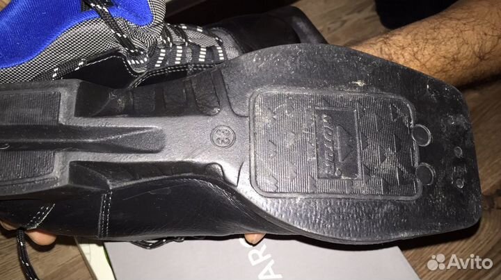 Беговые ботинки для лыж